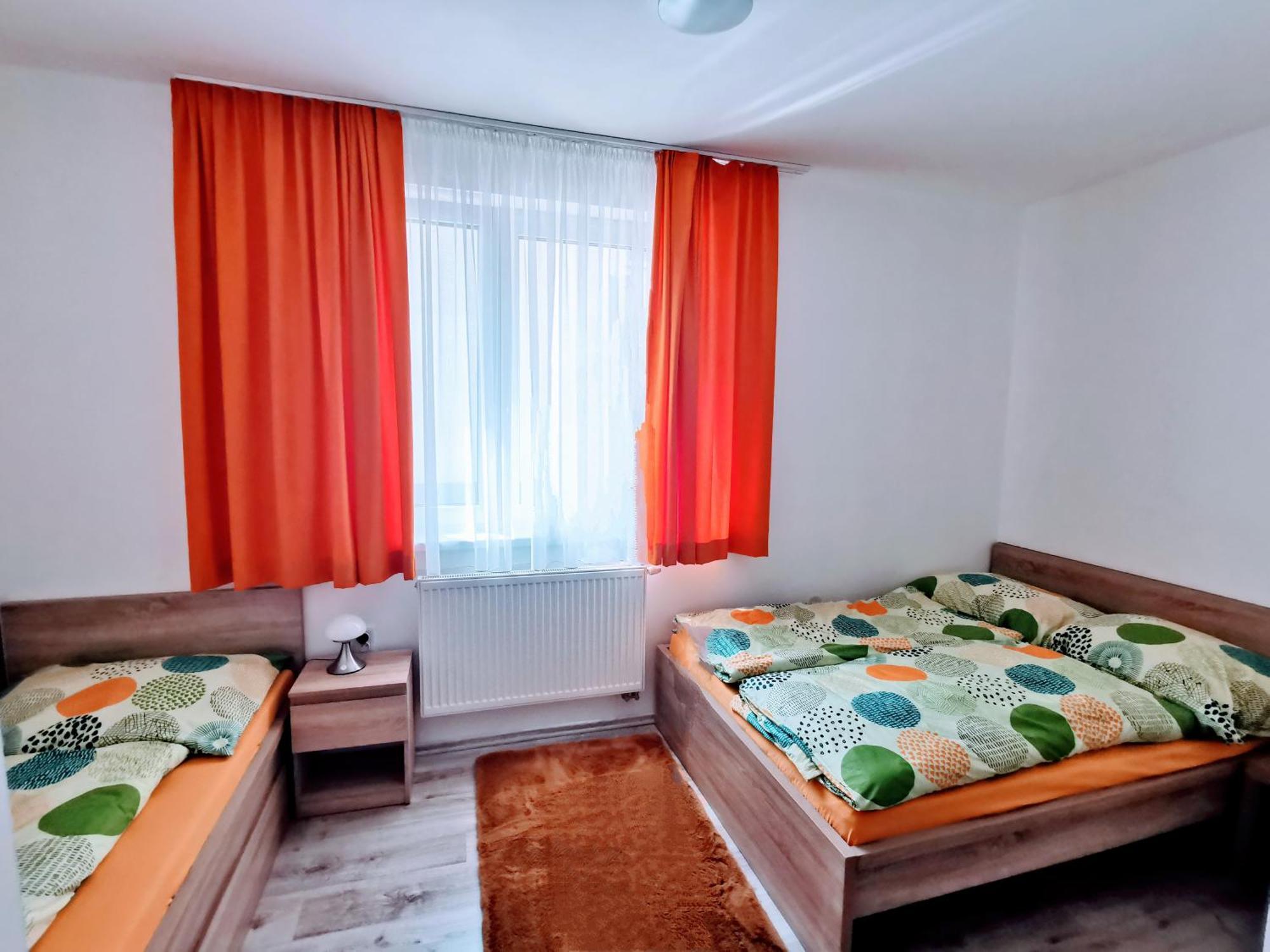 Comenius Apartments - Apartmány na rohu Svidnik Esterno foto