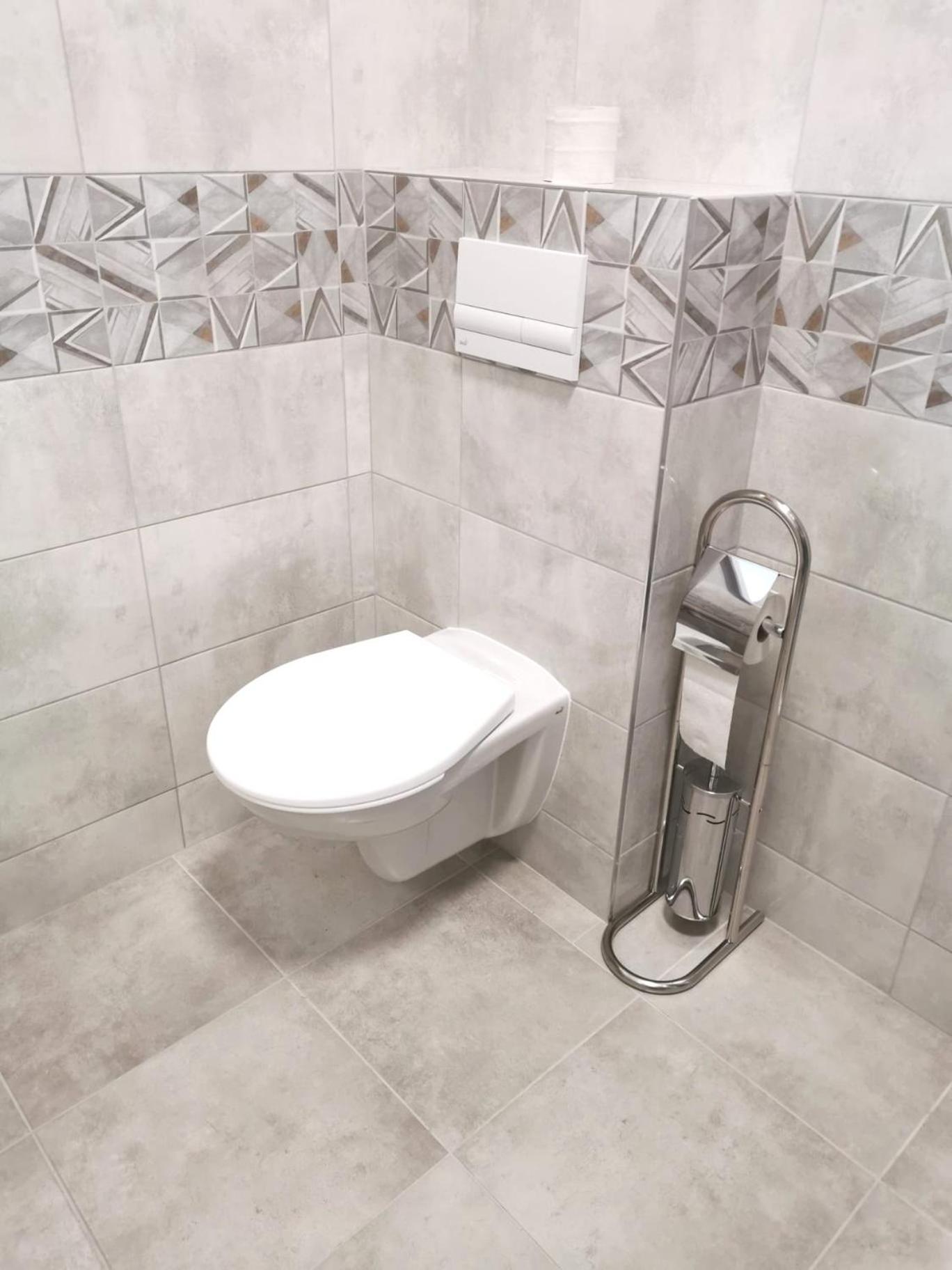 Comenius Apartments - Apartmány na rohu Svidnik Esterno foto